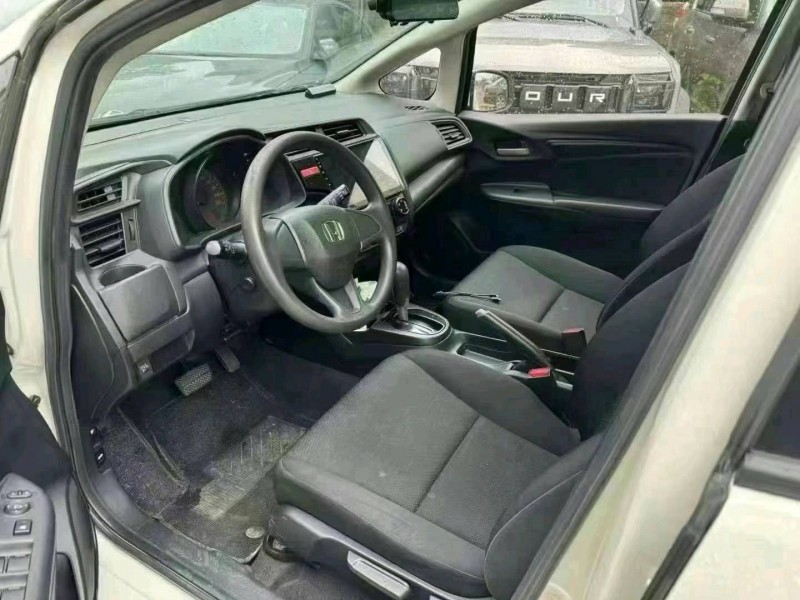 汕头18年本田飞度4