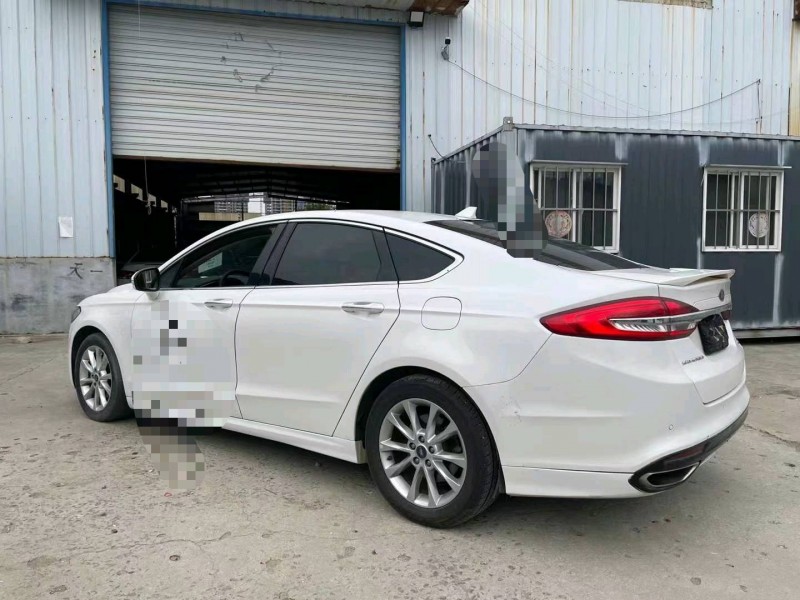 济宁17年福特蒙迪欧8