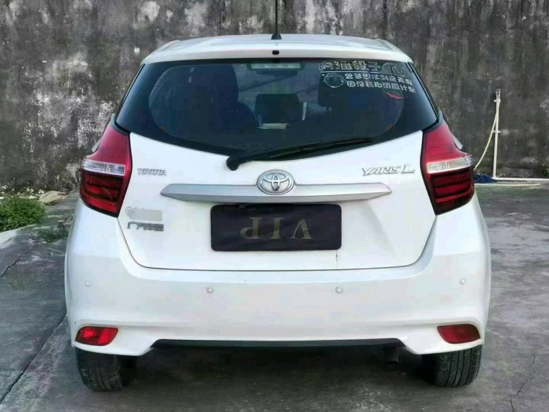 揭陽19年豐田YARiS L 致炫5