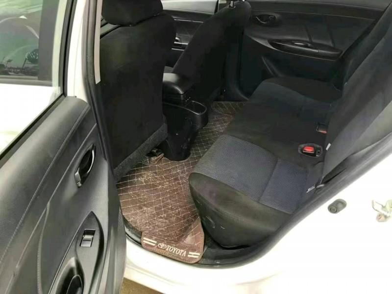 揭陽19年豐田YARiS L 致炫9