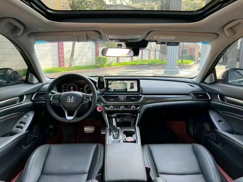 东莞23年本田雅阁4