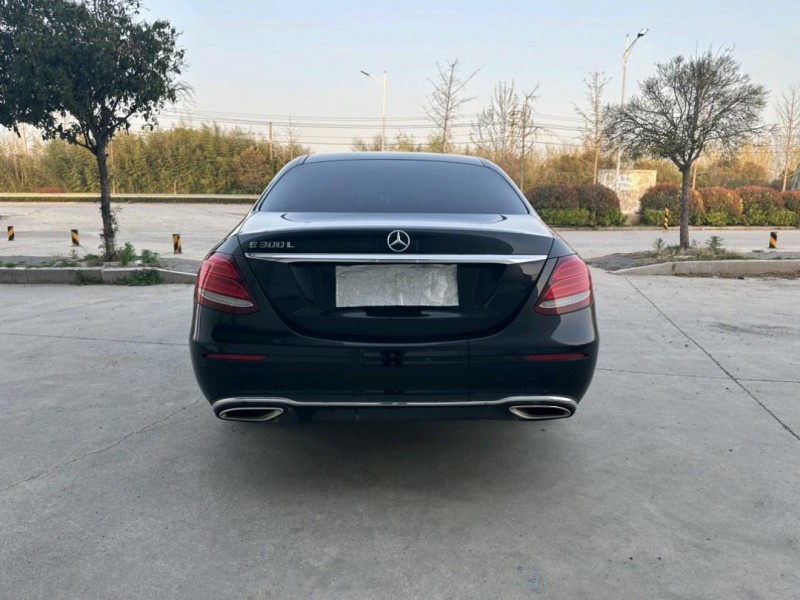 徐州17年奔驰E9