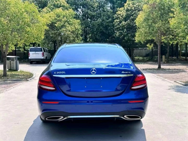 东营18年奔驰E2