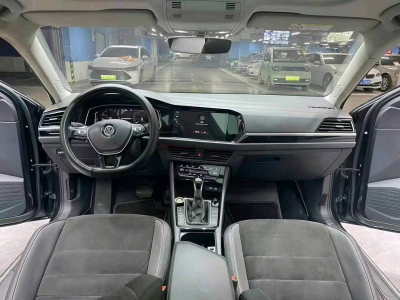 成都21年大众速腾3