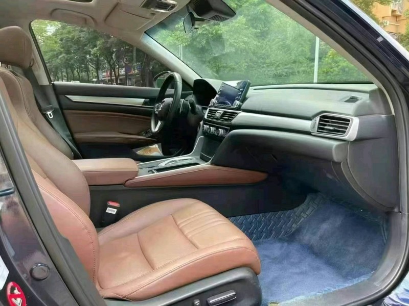 成都21年本田英诗派9