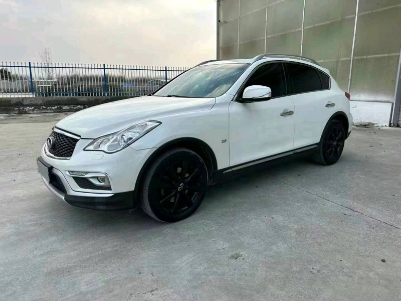 徐州17年英菲尼迪QX502