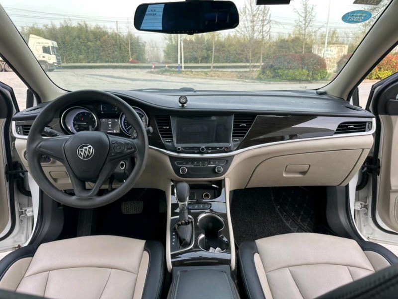 徐州18年别克威朗4