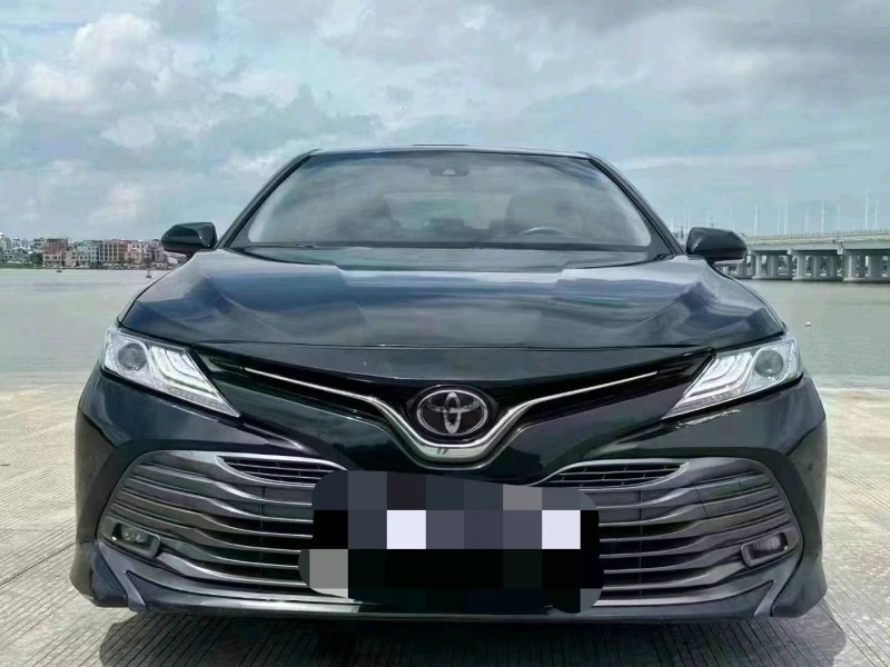 佛山20年丰田凯美瑞1