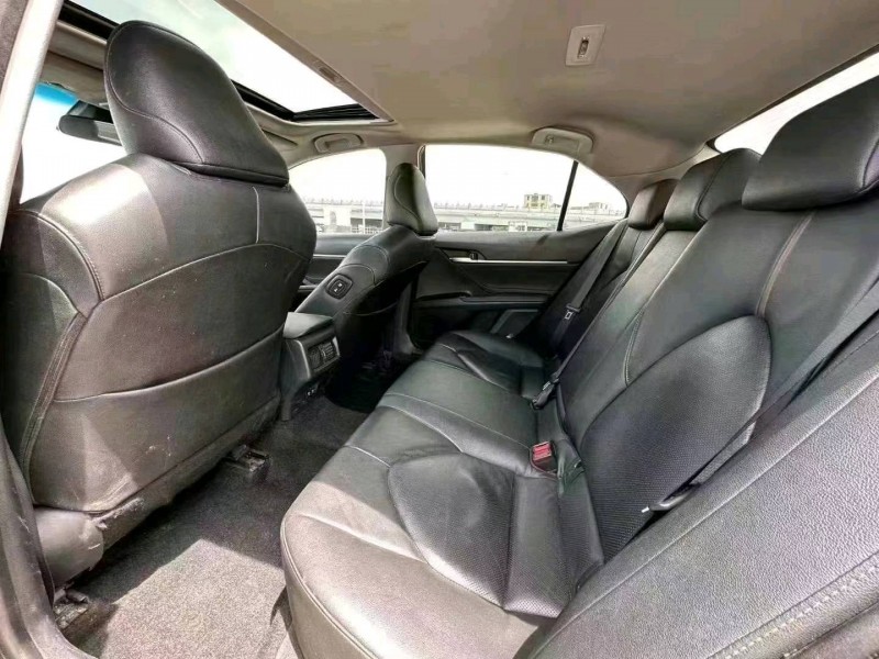 佛山20年丰田凯美瑞8