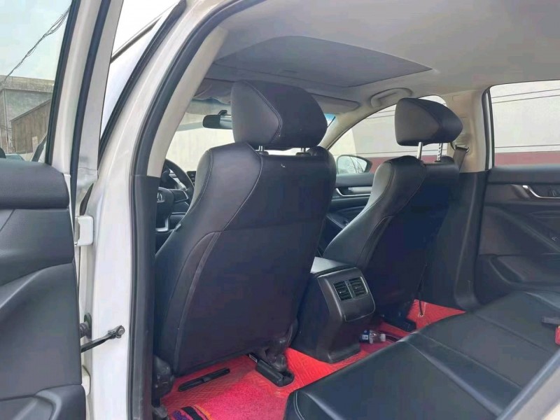 郑州18年本田雅阁5