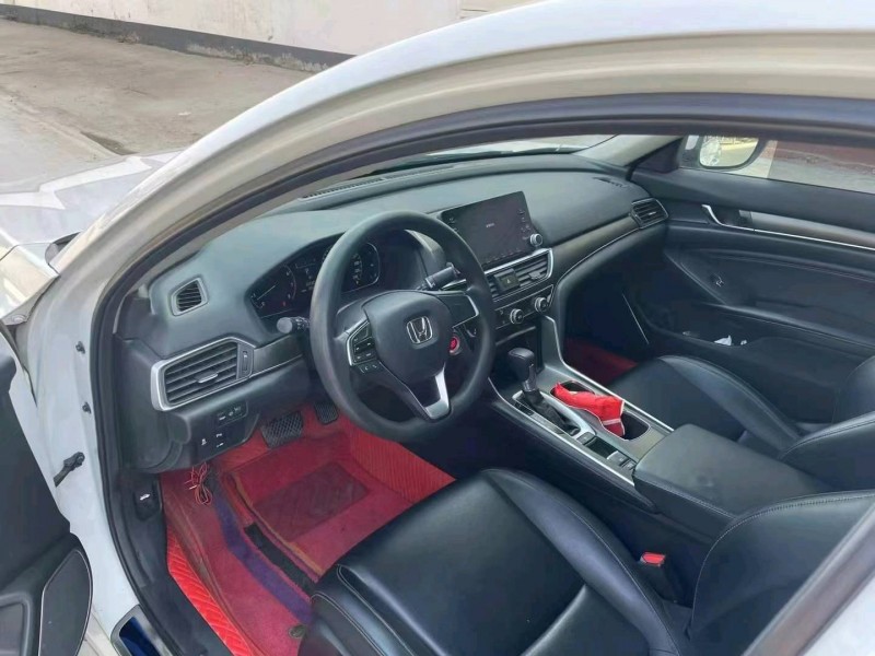 郑州18年本田雅阁6