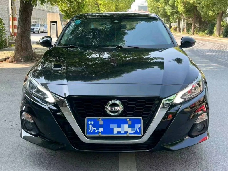 常州19年日產天籟1