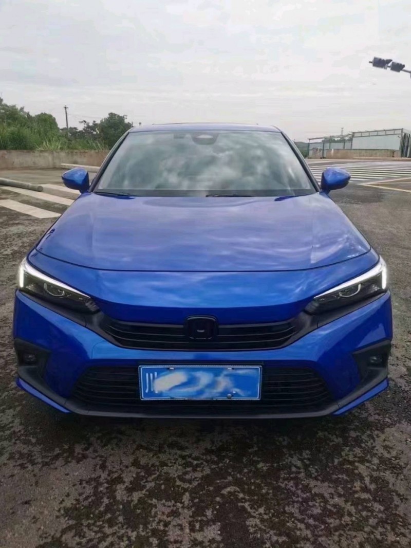 成都23年本田思域1