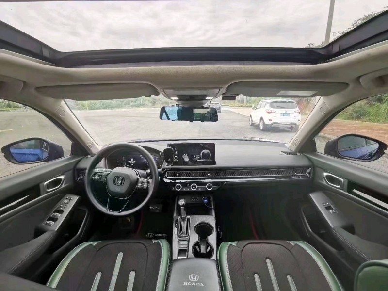 成都23年本田思域3