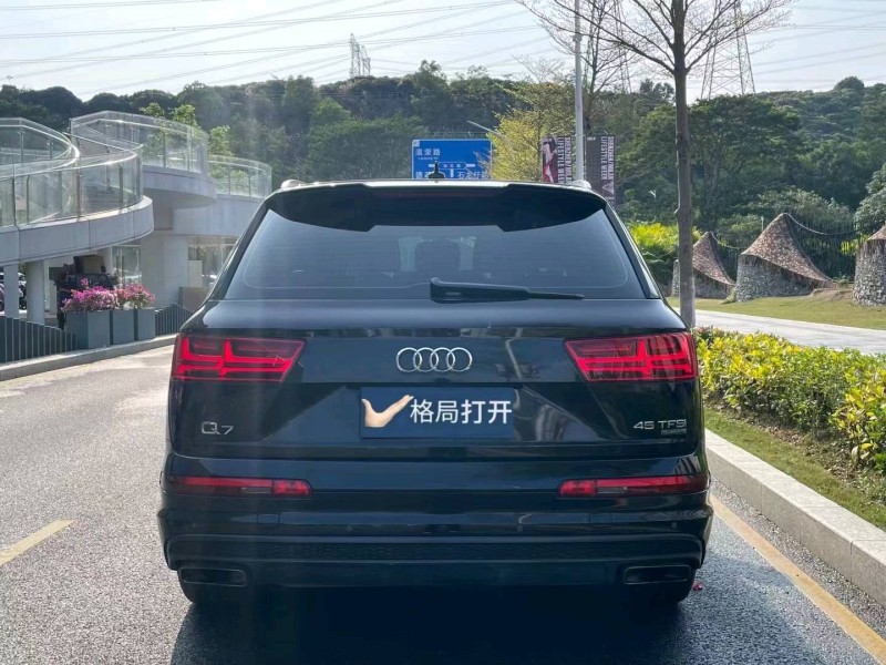 广州17年奥迪Q79