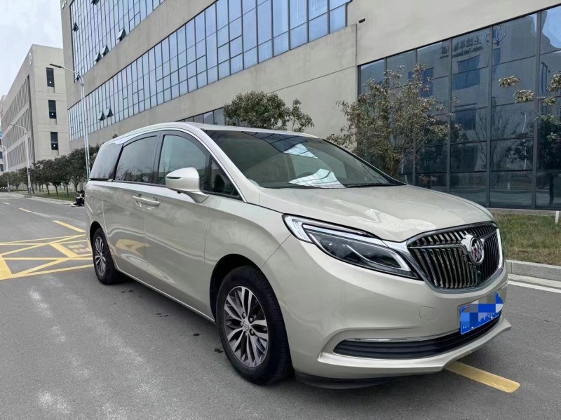 徐州18年别克GL82