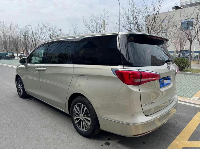 徐州18年别克GL87