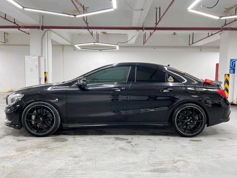 佛山14年奔驰CLA9