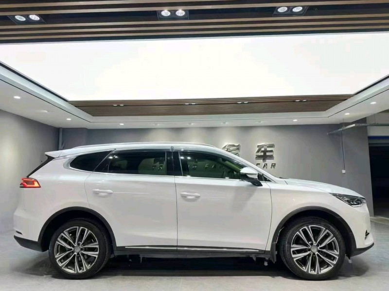 成都19年比亚迪唐6