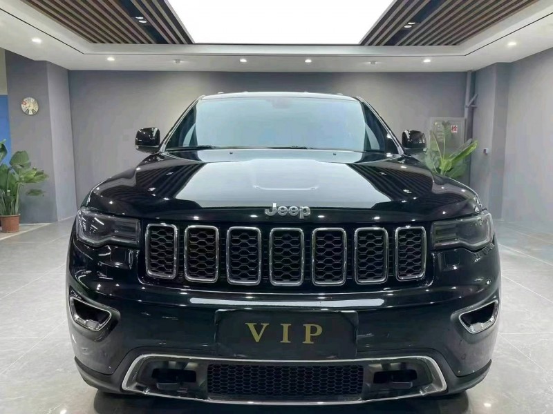 成都18年Jeep大切诺基1