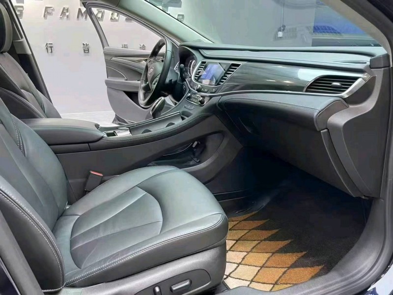 成都22年别克君越5