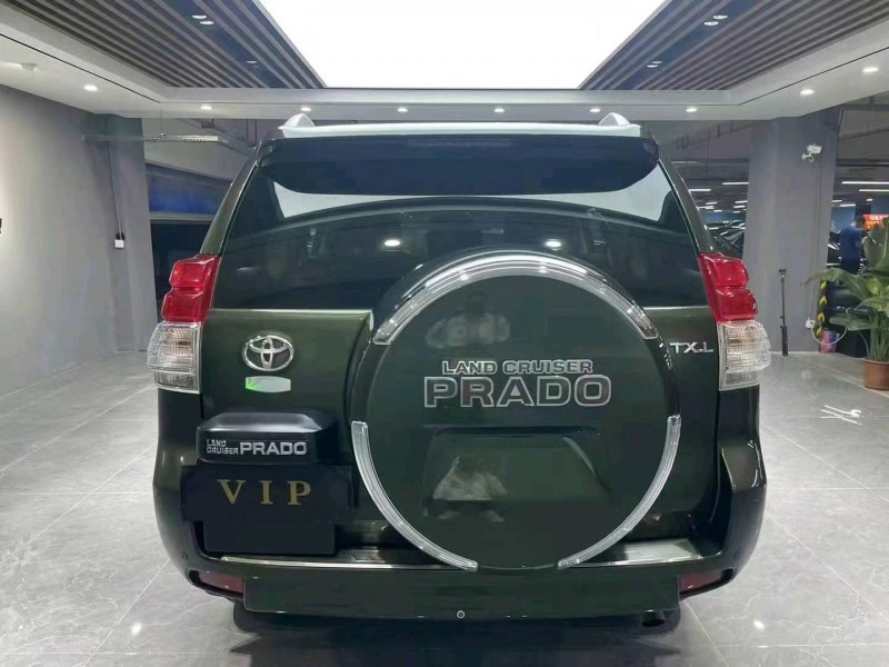 成都14年丰田普拉多6