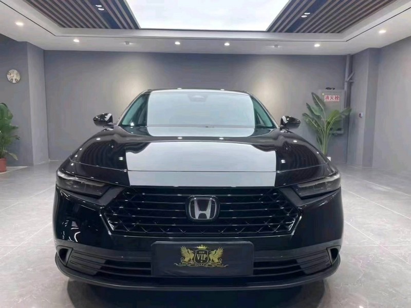 成都23年本田雅阁1