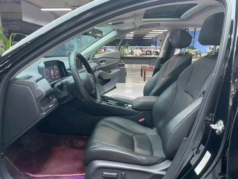 成都23年本田雅阁3