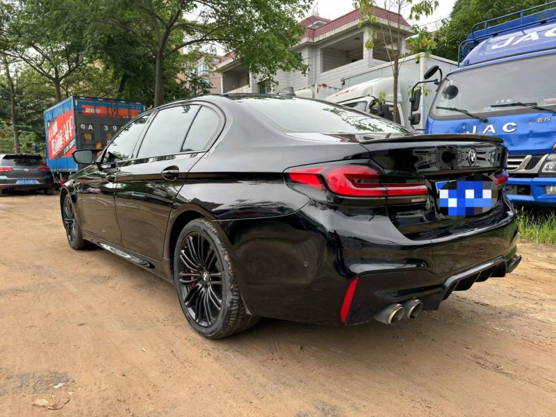 广州19年宝马5系4