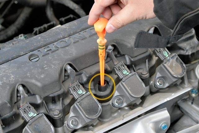 汽車機油尺使用