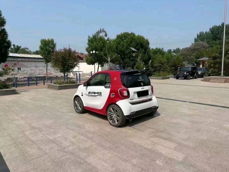 济南18年奔驰smart4