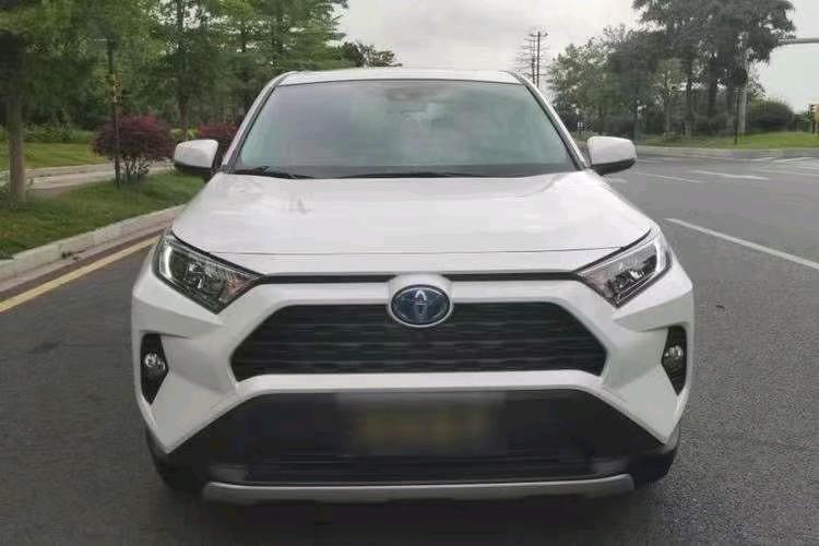 汕头22年丰田RAV41