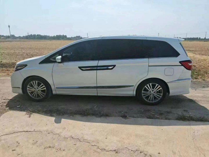 济宁18年本田艾力绅6