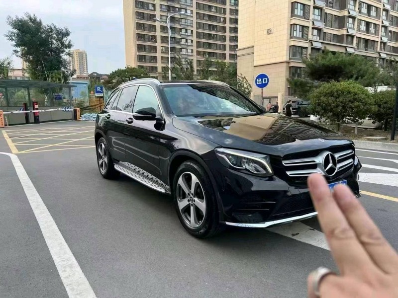 枣庄17年奔驰GLC3