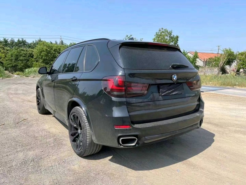 东营15年宝马X55
