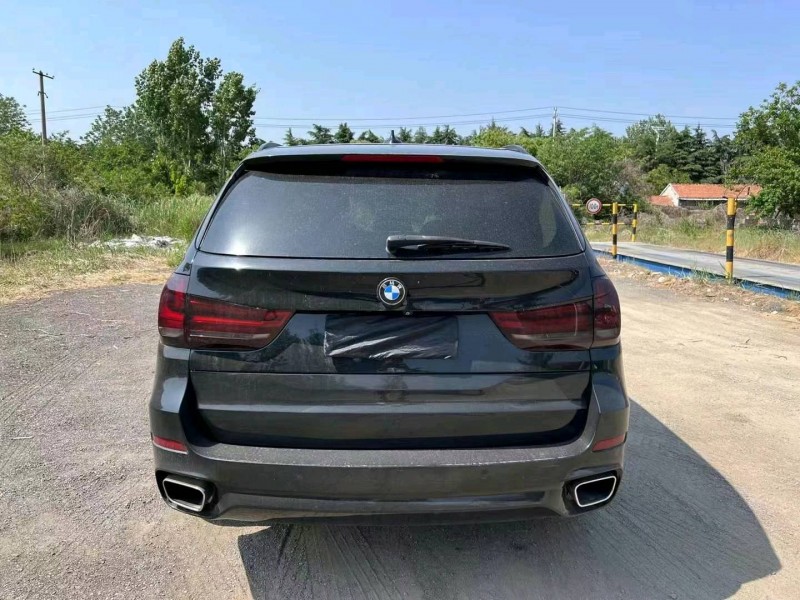 东营15年宝马X58