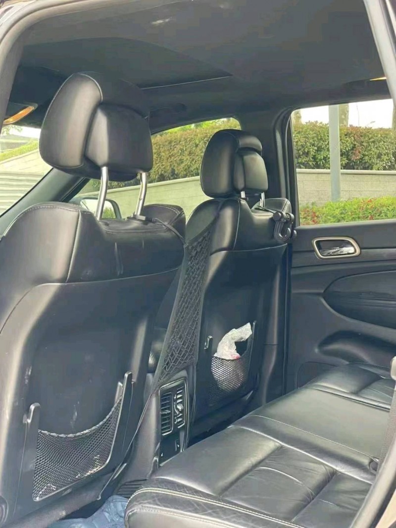 烟台15年Jeep大切诺基8