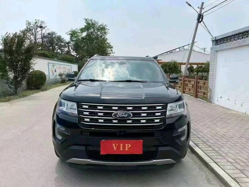 东营18年福特探险者1