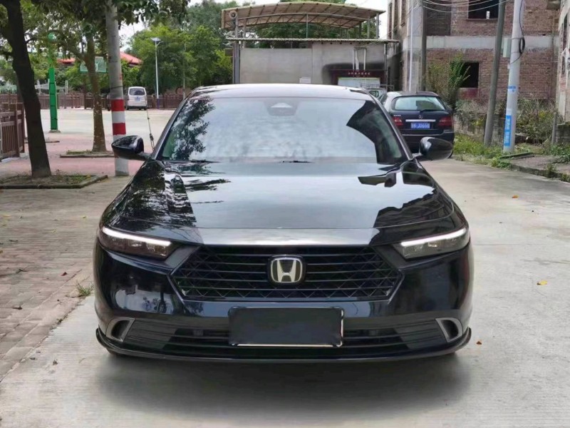 汕头23年本田雅阁1