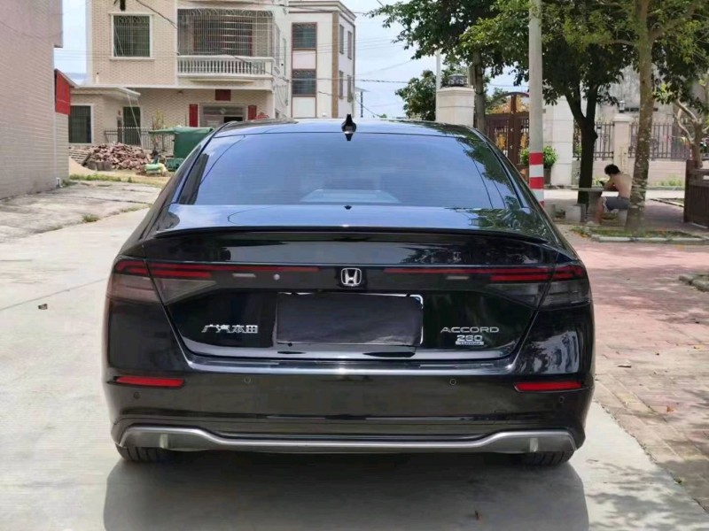 汕头23年本田雅阁9