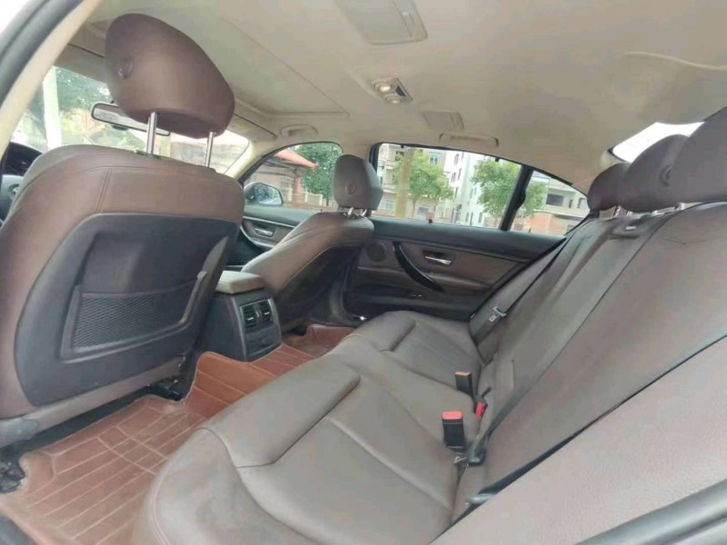 佛山19年宝马3系7