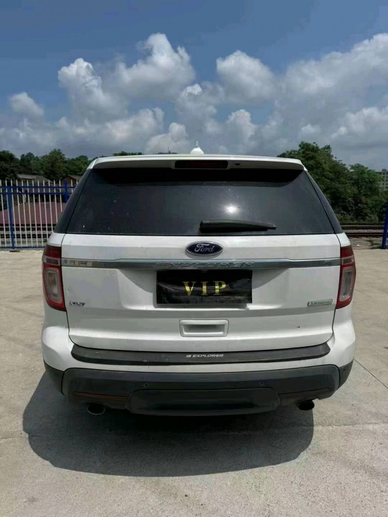 邵阳15年福特探索者2