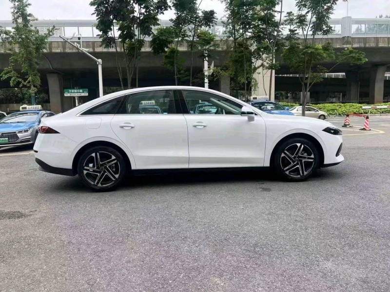 岳陽24年榮威D79