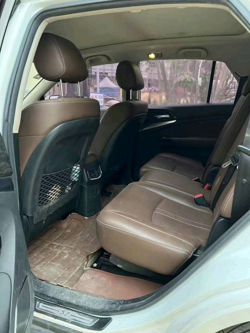 汕头17年比亚迪S78