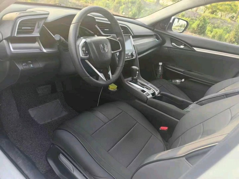 保定21年本田思域8