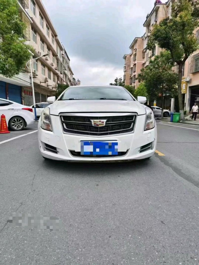 邵阳16年凯迪拉克XTS1