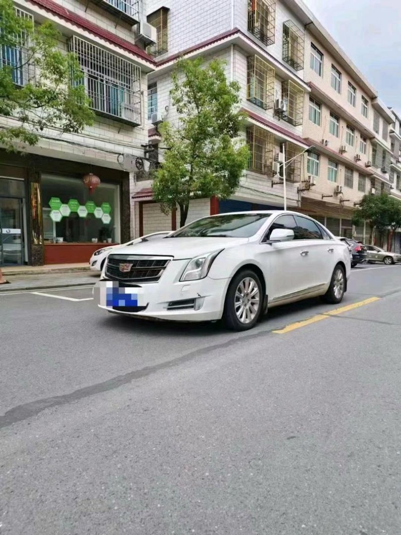 邵阳16年凯迪拉克XTS3