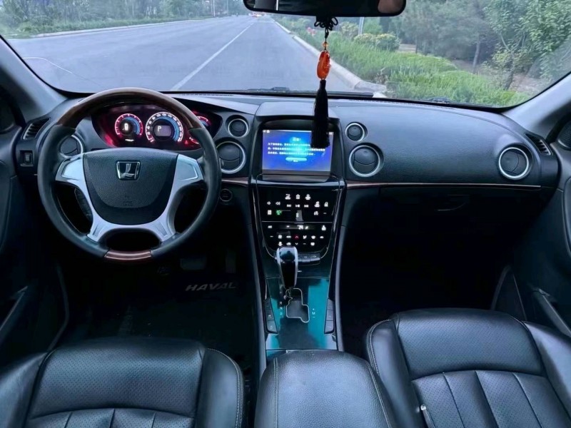 烟台16年纳智捷大7 SUV4