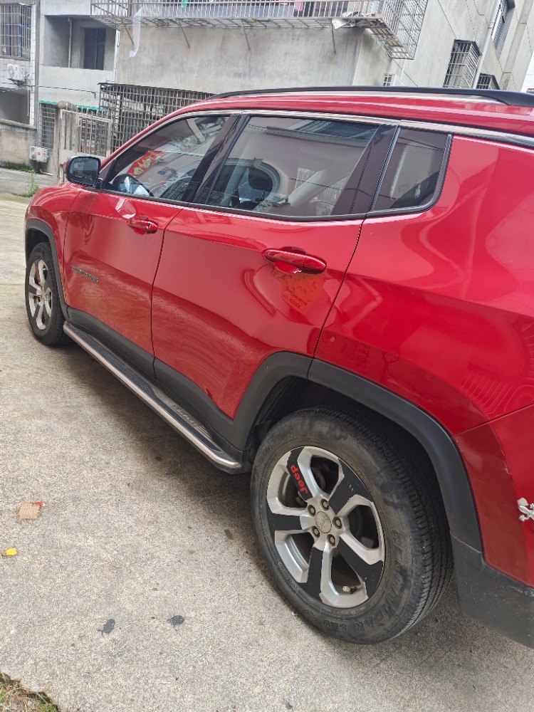 武汉17年Jeep指南者2