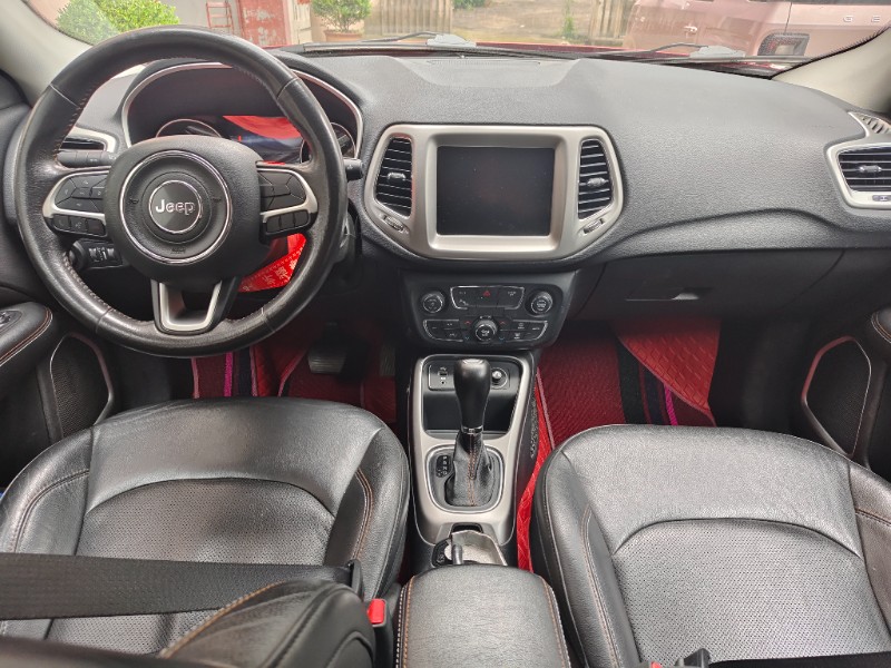 武汉17年Jeep指南者4